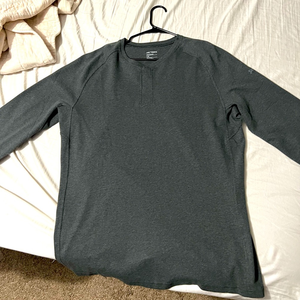 Arcteryx light weight wool sweater